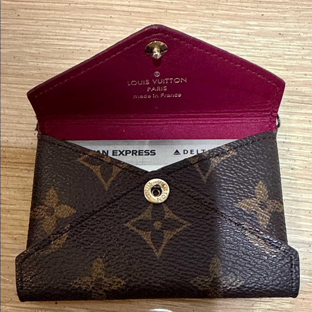 Authentic Louis Vuitton Monogram Canvas Card Case